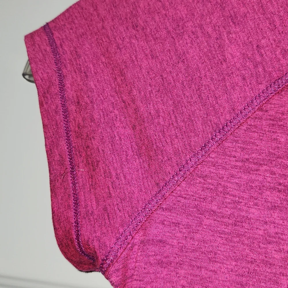 Champion, Girls, M(7-8), Raspberry, Cap Sleeves, 2 Back Openings - Picture 4 of 10